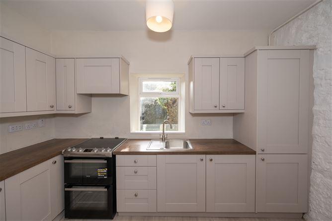 19, Villas Old Youghal Road, Byfield, Co. Cork, historical listing image 5