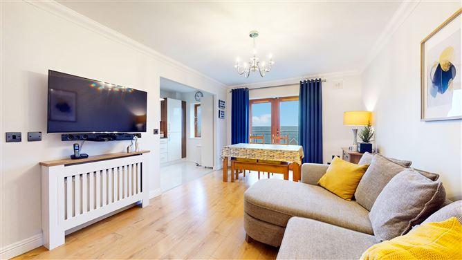33, Wood Hall Stocking Avenue, Dublin 16, historical listing image 4