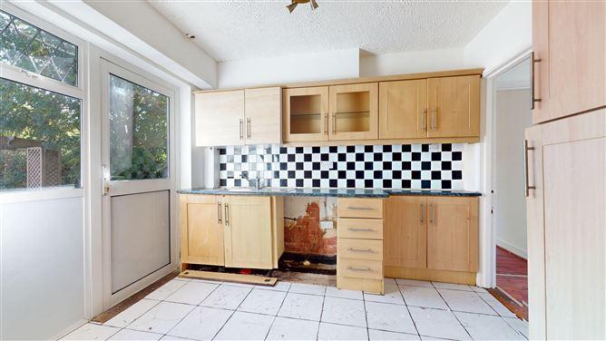 296 Elm Mount Avenue, Beaumont, Dublin 9, historical listing image 4