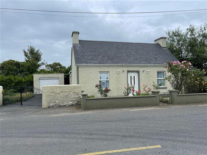 Commons West, Ardfert, Co. Kerry, V92E120, historical listing image 1