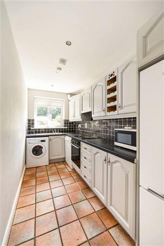 29 Parkview, Verdemont, Blanchardstown, Dublin 15, historical listing image 4