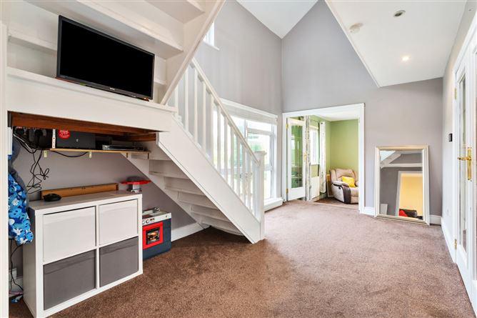 28 Casana View, Howth, Co. Dublin, historical listing image 6