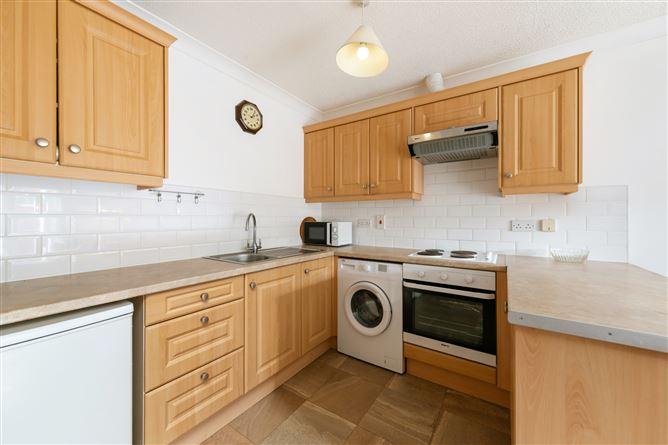 16 Kingshall, Chapelizod, Dublin 20, historical listing image 5