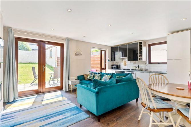 26 Mountain View Drive, Rathfarnham, Dublin 14, historical listing image 4