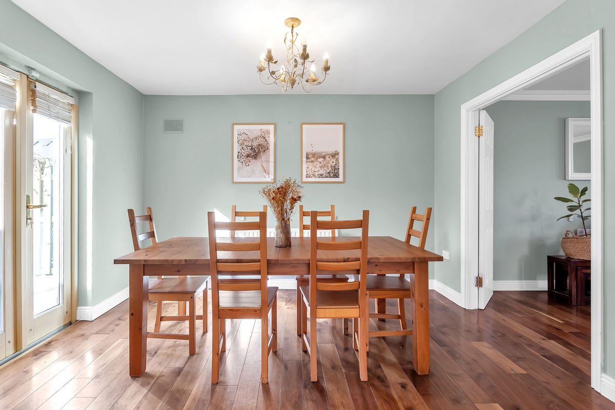 109 The Meadows, Cornelscourt, Newbridge, Co. Kildare, W12P744, historical listing image 6