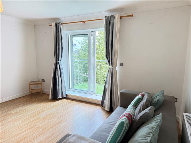 Apartment 8, Deerpark Road, Tallaght, Dublin 24, historical listing image 4