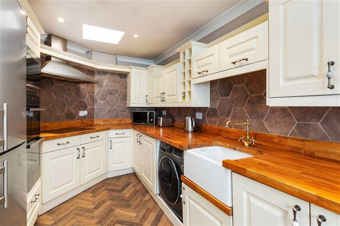 4 Castleknock Cottages, Castleknock Road, Castleknock, Dublin 15, historical listing image 5