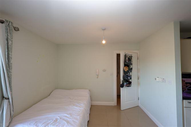 50 Tailteann Court, Mullingar, Westmeath, historical listing image 4