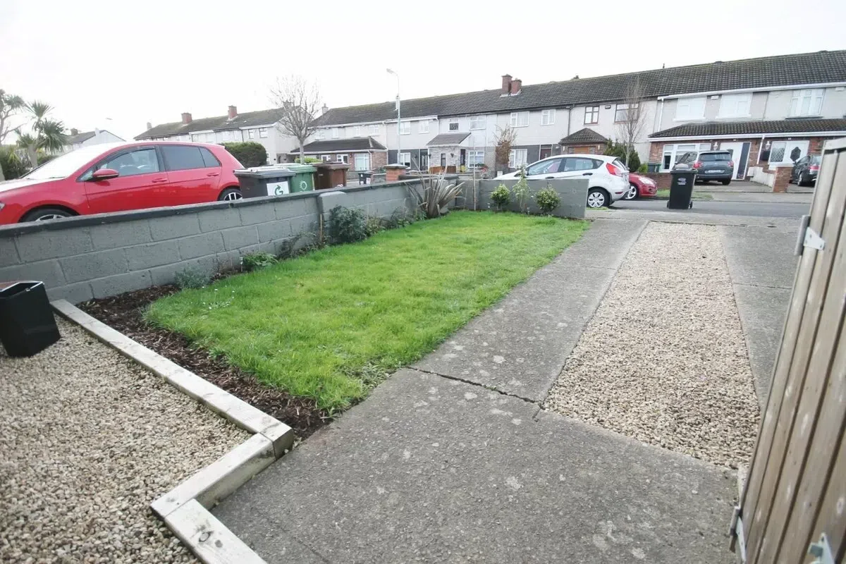 74 Castle Park, Tallaght, Dublin 24, historical listing image 3