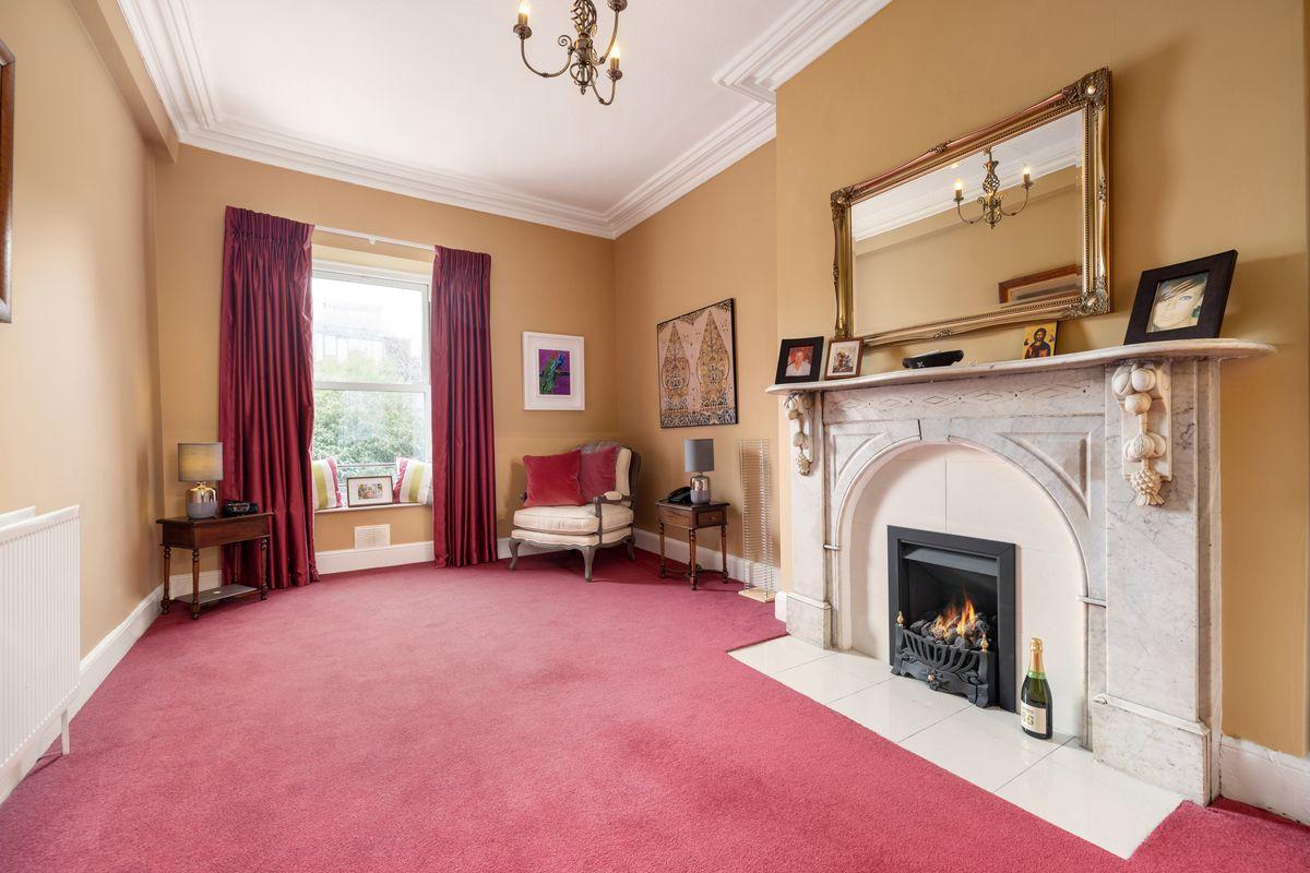 4 Eblana Avenue, Dun Laoghaire, Co. Dublin, A96C892, historical listing image 4