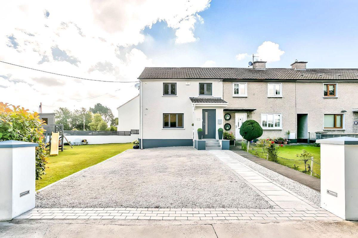 13 Ashgrove, Kill Avenue, Dun Laoghaire, Co. Dublin, A96T211, historical listing image 1