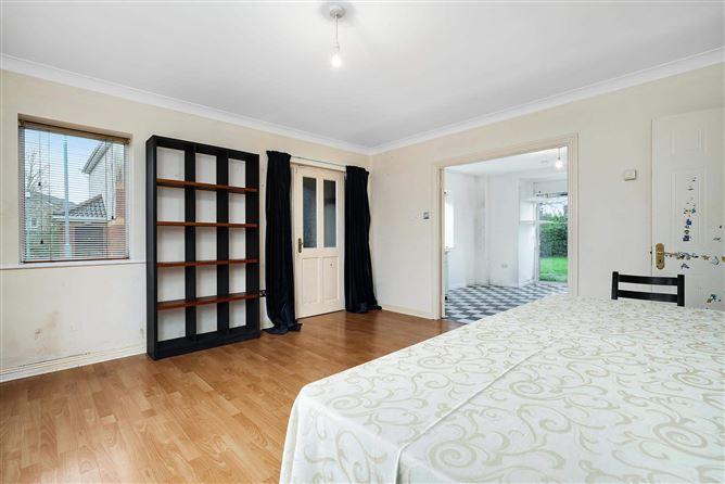 19, Thornberry Square, Dublin 15, historical listing image 4