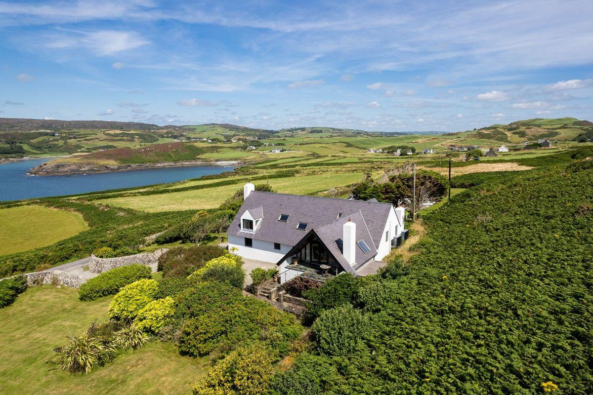 Toe Head, Castletownshend, Co. Cork, P81T226, historical listing image 2