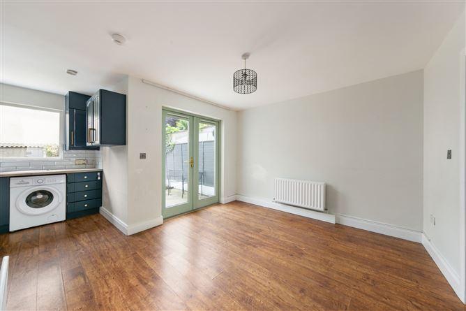 64, Hansted Crescent, Co. Dublin, historical listing image 3