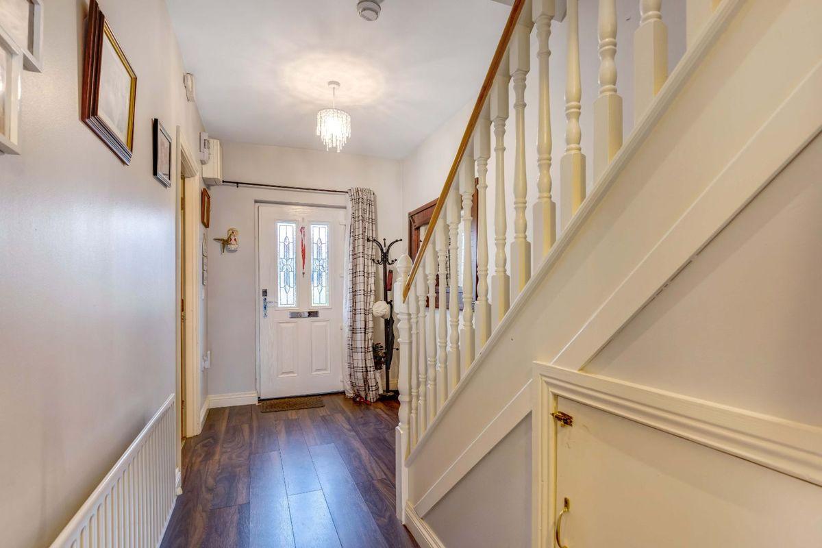 95 Ath Lethan, Racecourse Road, Dundalk, Louth, historical listing image 3