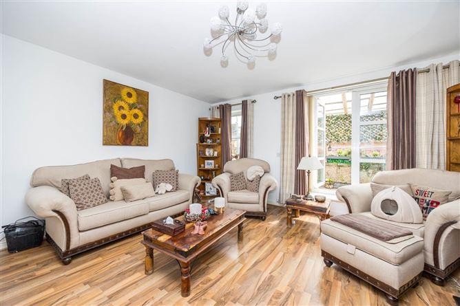8 Boroimhe Alder, Swords, County Dublin, historical listing image 4