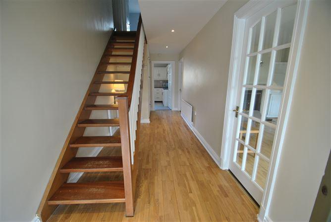 Birr Road, Roscrea, Co. Tipperary, historical listing image 3