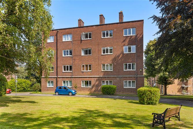102 Cedar House, Mespil Estate, Sussex Road, Dublin 4, historical listing image 1