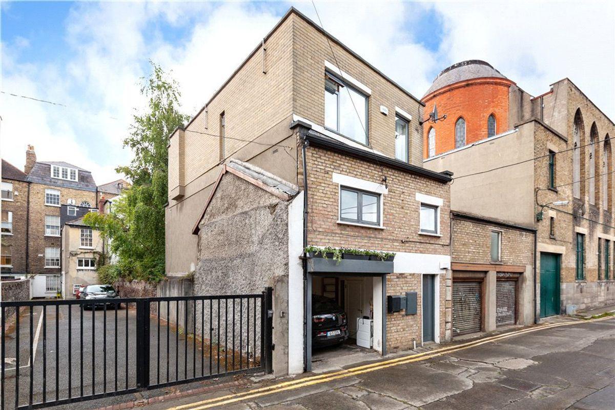 27 Hatch Place South City Centre Dublin 2, Dublin 2, historical listing image 1