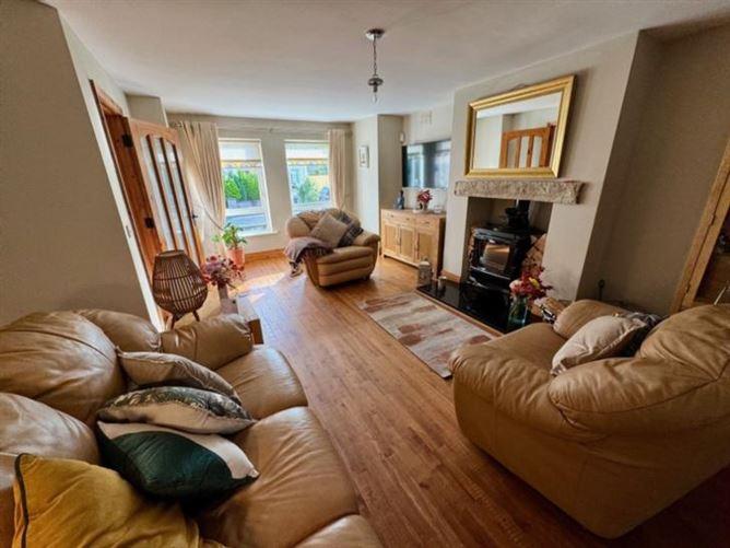 No.27 Rock Valley, Dromahair, Co. Leitrim , historical listing image 2
