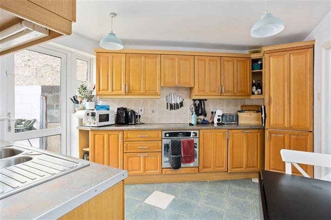 4a Rosemount Estate, Windy Arbour, Dundrum, Dublin 14, historical listing image 6