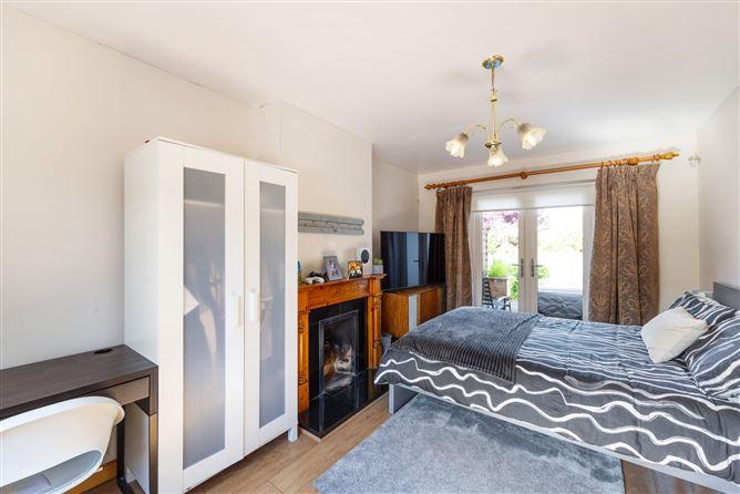 39, Saint Pappin Green, Dublin 11, historical listing image 5