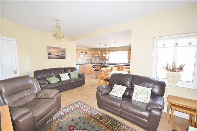 No. 4 Dolphin's View, Doon Road, Ballybunion, Co. Kerry, historical listing image 3