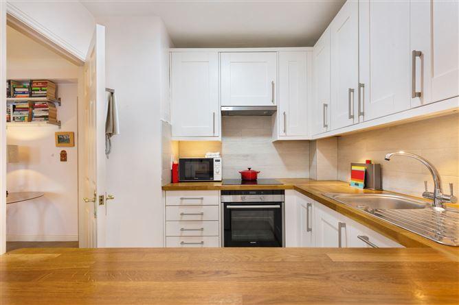 12, Riverside Apartments Milltown Road, Dublin 6, historical listing image 4