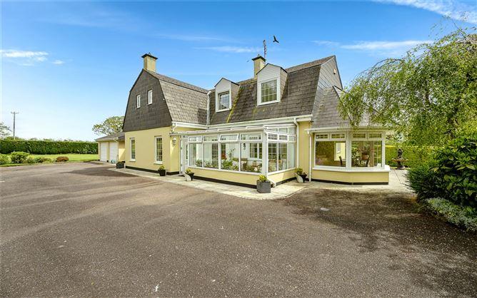 Bracken House, Monees, Maryborough Hill, Douglas, Cork, historical listing image 1