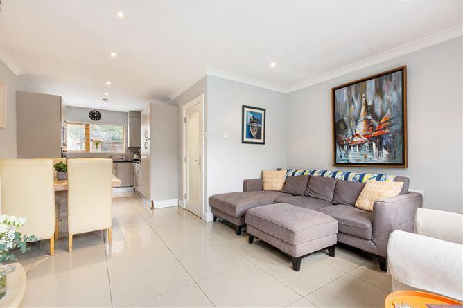 6, Frankfort Court, Dublin 14, historical listing image 4