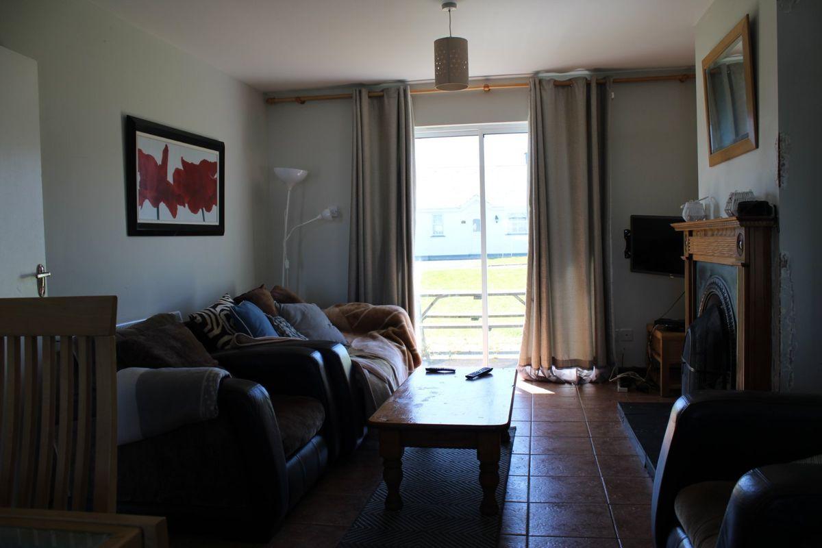 124 St. Helen's Village, KIlrane, Rosslare Harbour, Co. Wexford, Y35TY04, historical listing image 6