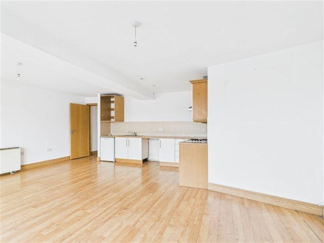 Apartment 4, Moate Castlefield Garter Lane, The, Co. Westmeath, historical listing image 4