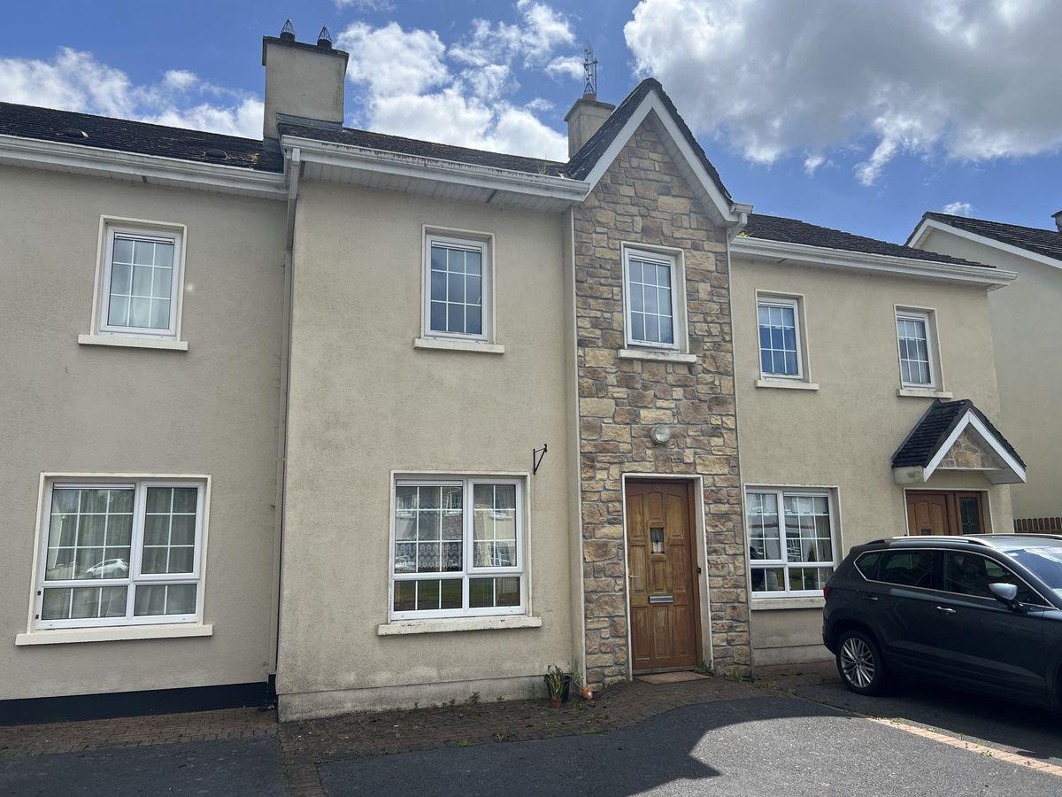 35 Esker Pines, Ballyhaunis, Co. Mayo, F35TR58, historical listing image 2
