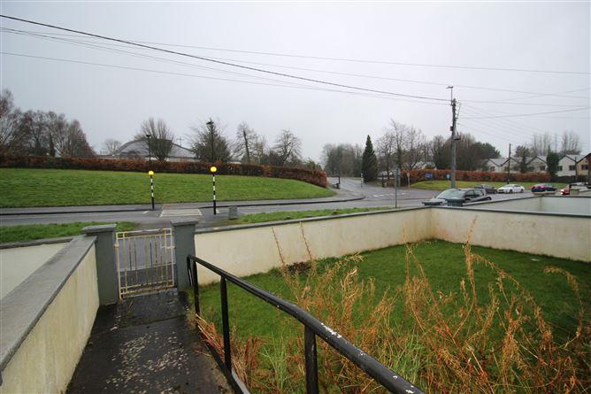 4, Ginnell Terrace, Co. Westmeath, historical listing image 2