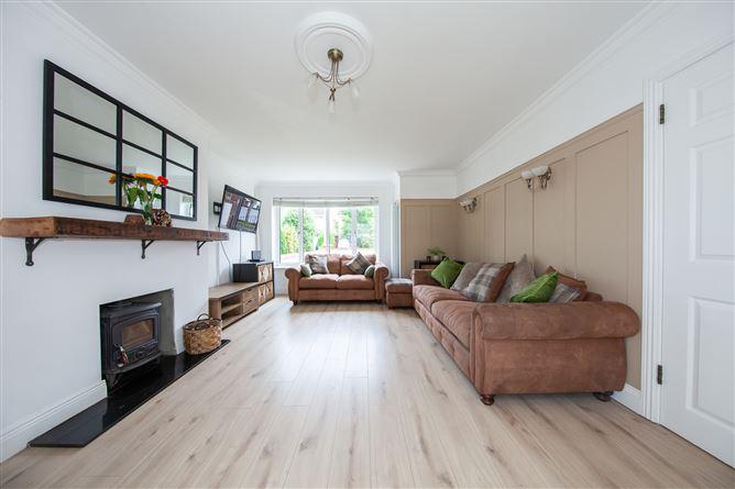 1 Luttrellstown Walk, Castleknock, Dublin 15, historical listing image 5