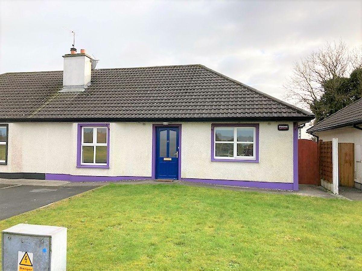 19 Highland Park, Kilkelly, Co. Mayo, historical listing image 1