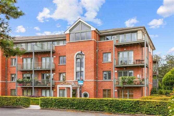 23 Cherry Lodge, Farmleigh Woods, Castleknock, Dublin 15, historical listing image 1