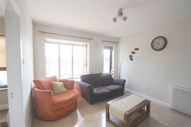 1 Kilbride Plaza, Tullamore, Offaly, historical listing image 3