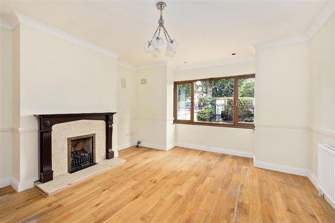 15, Colthurst Crescent, Co. Dublin, historical listing image 6