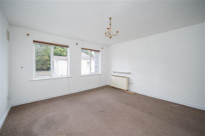 Apartment 6, Ardfield Court, Old Lucan Road, Dublin, historical listing image 3