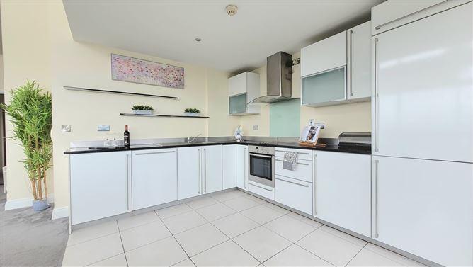 653 The Kingfisher, The Sanctuary, Jacobs Island, Blackrock, Cork, historical listing image 5
