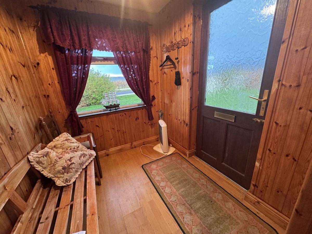 Hill Top, Reenard, Cahersiveen, Co. Kerry, V23RF10, historical listing image 4