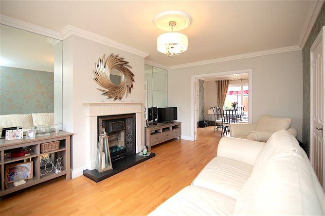 11 The Avenue, Lutterell Hall, Dunboyne, Meath, historical listing image 3