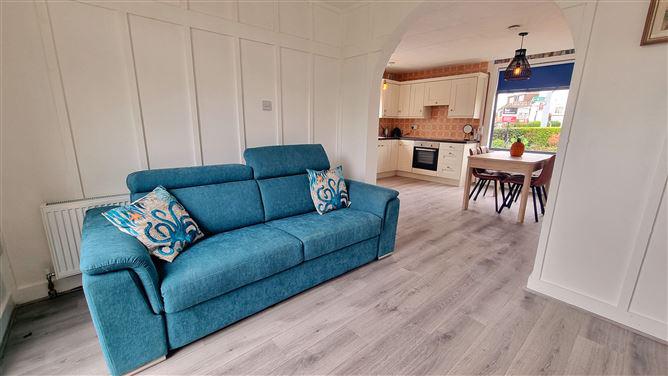 8 Newcourt Villas, Putland Road, Bray, Wicklow, historical listing image 6