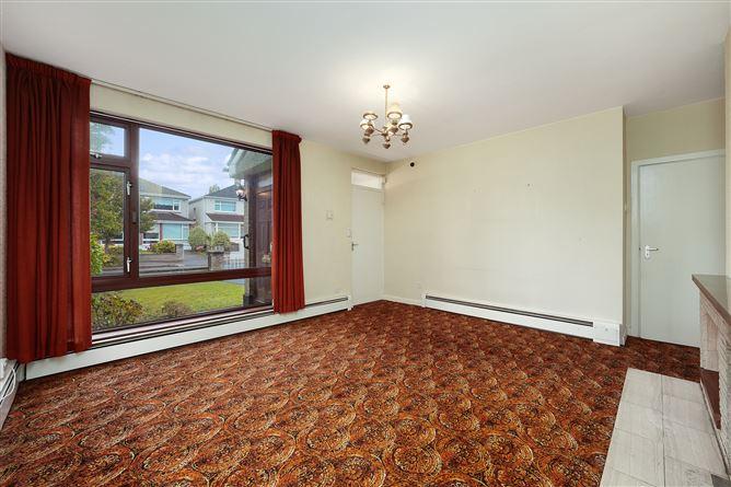 12, Walnut Rise, Dublin 9, historical listing image 3