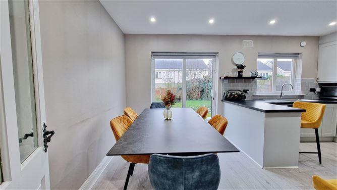 36 shrewsbury manor, drogheda, co louth, historical listing image 4