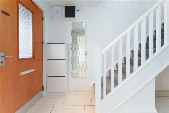 83, Hunters Avenue, Dublin 24, historical listing image 3
