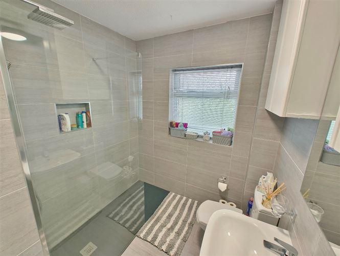 Original advertisement for 59 CHERRINGTON RD, SHANKILL, DUBLIN