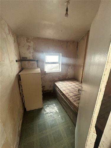 1 Holycross Avenue, Drumcondra, Dublin 3, D03W352, historical listing image 4