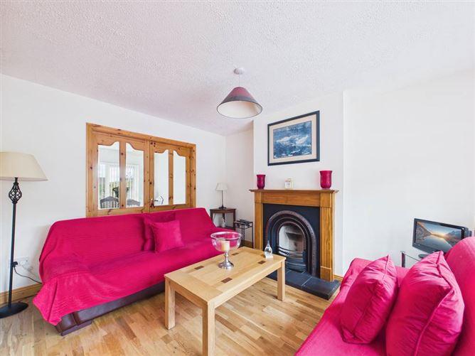 16 The Heathers, Classes Lake, Ballincollig, Cork, historical listing image 3